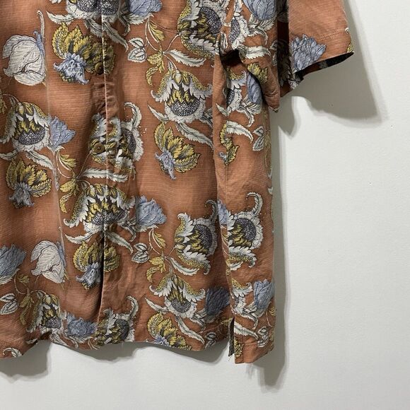 Tommy Bahama Tropical Mens Shirt XL Floral 100% Silk Short Sleeve Hawaiian Trip - Picture 2 of 12